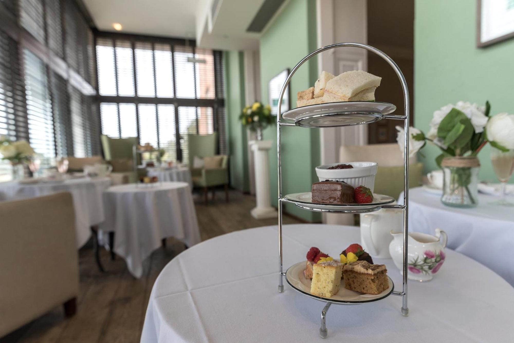 Highfield Park Hotell Hook  Eksteriør bilde