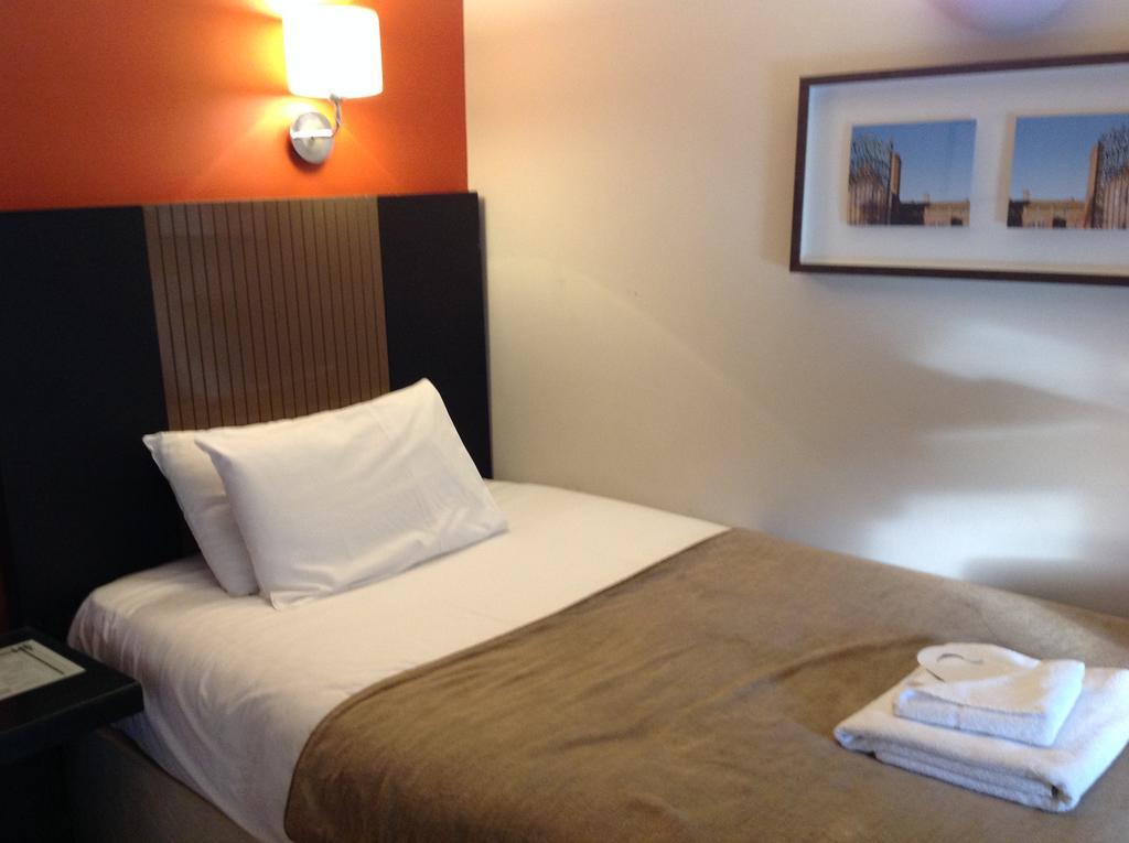 Highfield Park Hotell Hook  Eksteriør bilde