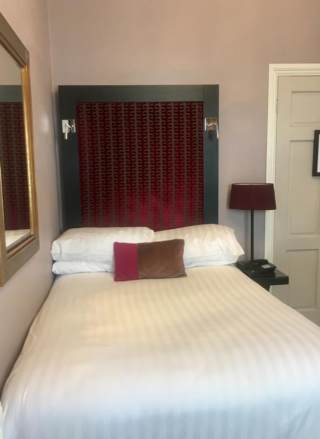 Highfield Park Hotell Hook  Eksteriør bilde