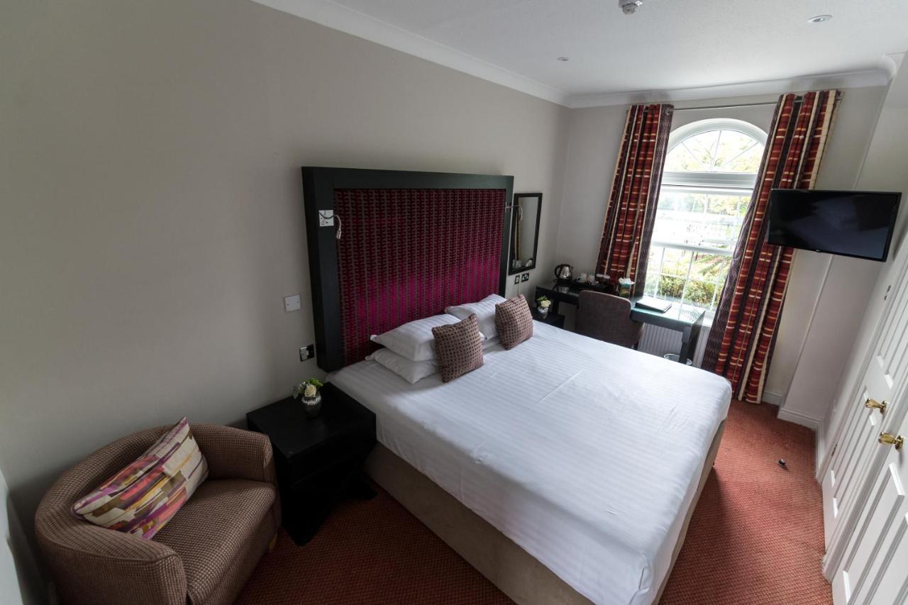 Highfield Park Hotell Hook  Eksteriør bilde